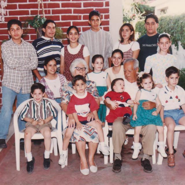 Primos Larios Velarde hace 30 años